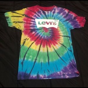tie dye  Levi’s shirt